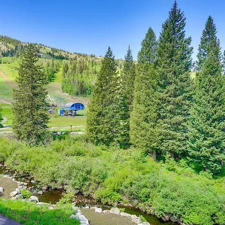 Ski-Inandski-Out Solitude Condo With Rooftop Hot Tub!